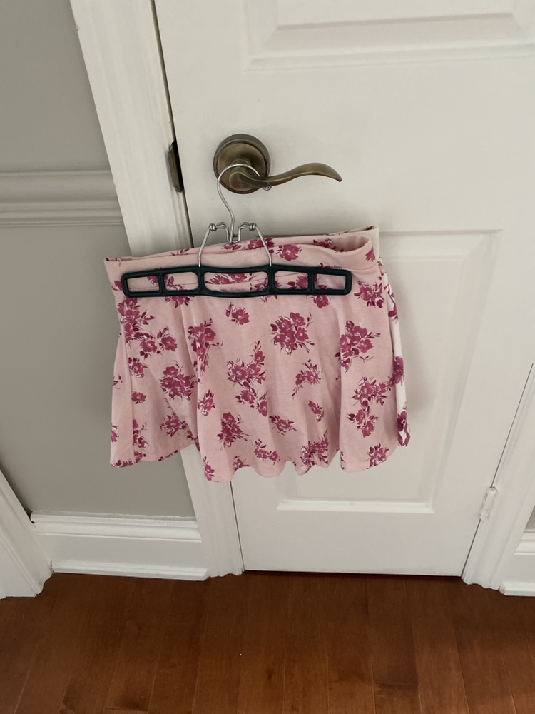 Children’s Place Flowered Skirts - XL image indicator(2)