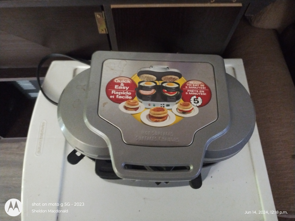 breakfast sandwich maker - photo 2