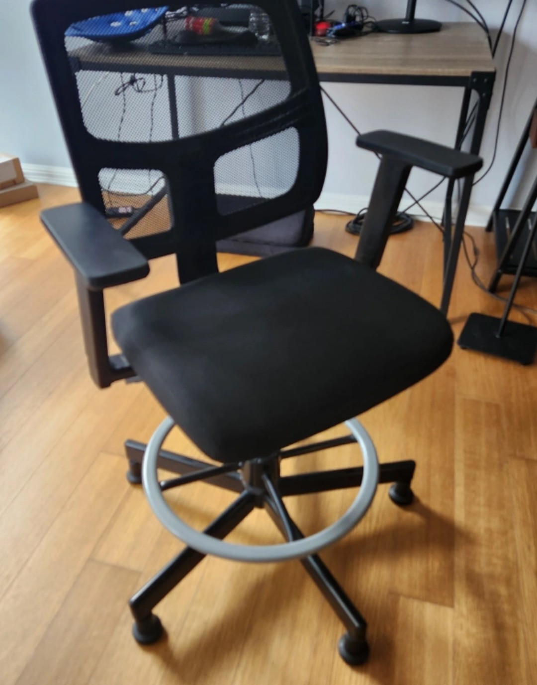 Moving sale!! IKEA chair thumbnail