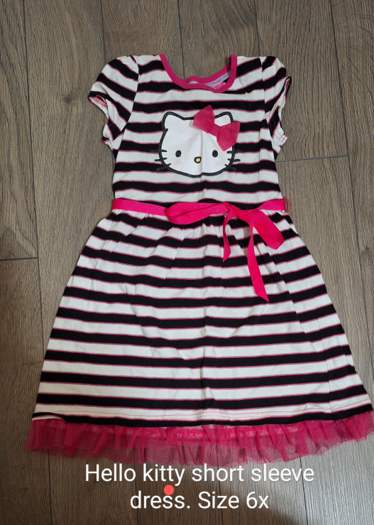 Hello kitty dress size 6x