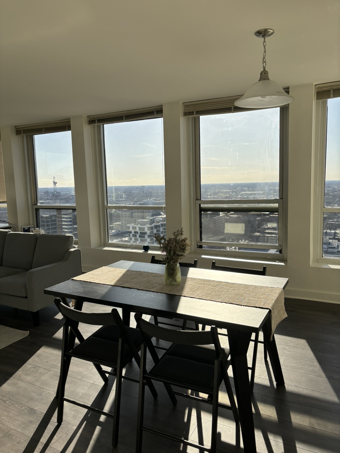 Table + 4 chairs - photo 3