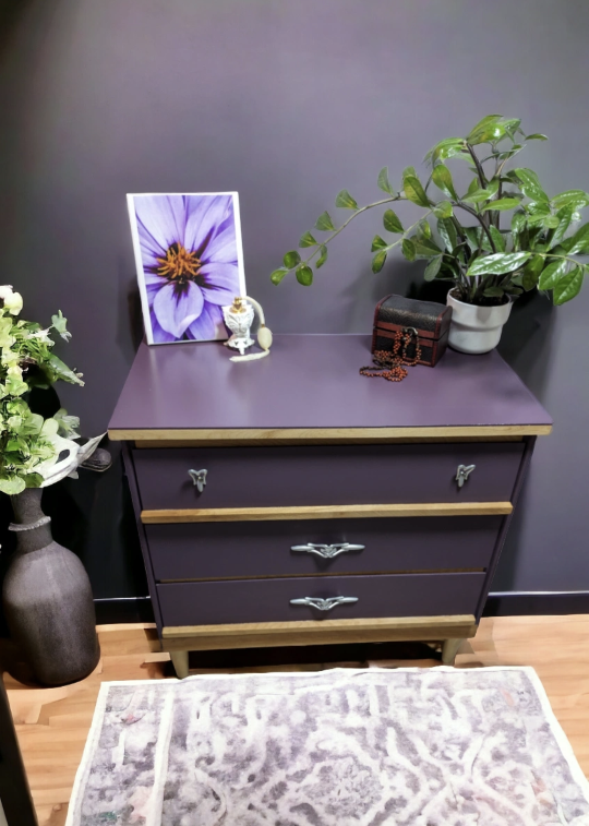 MCM SMALL DRESSER thumbnail