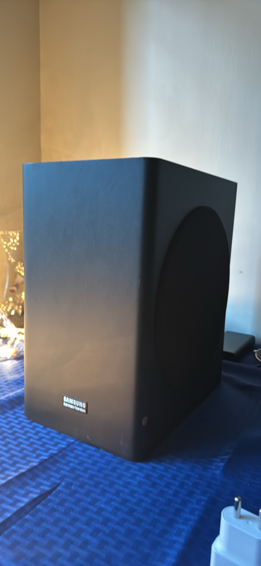 Samsung soundbar and subwoofer image indicator(2)