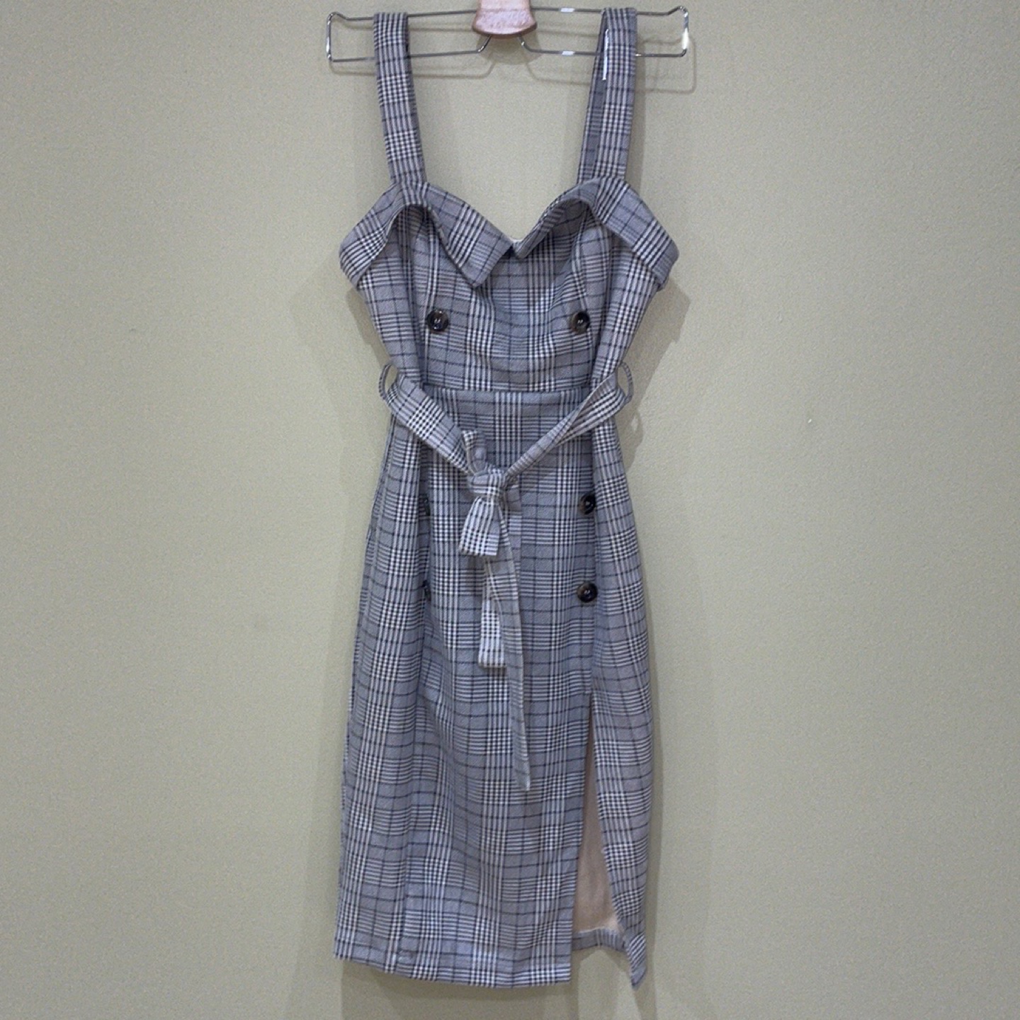 FASHION NOVA Dress