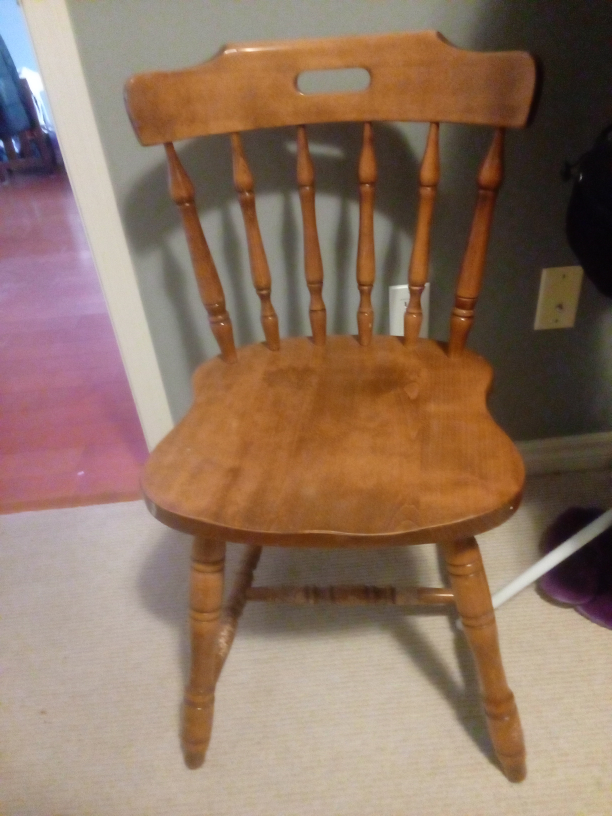 Wooden dresser and chair - photo 3