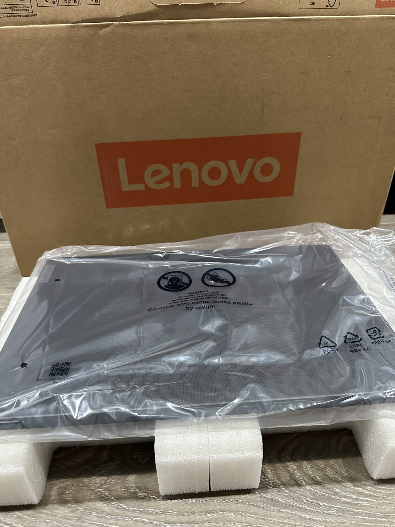 New Lenovo V15 G4 15.6” Laptop thumbnail