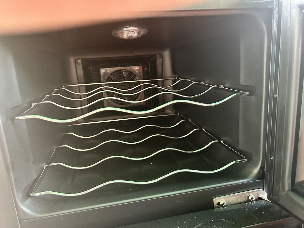 Wine fridge - photo 3