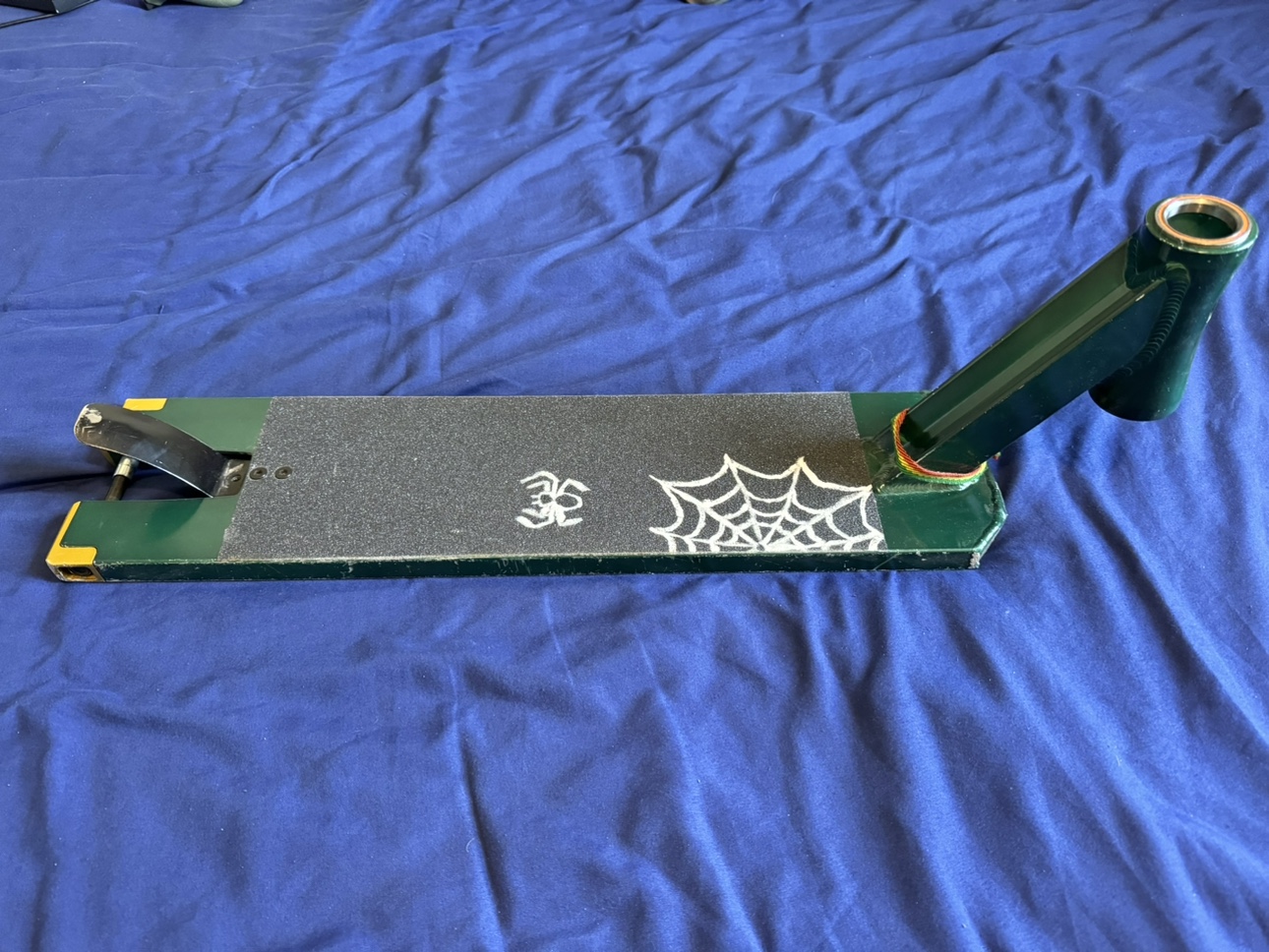 North Tomahawk Pro Scooter Deck image indicator(2)