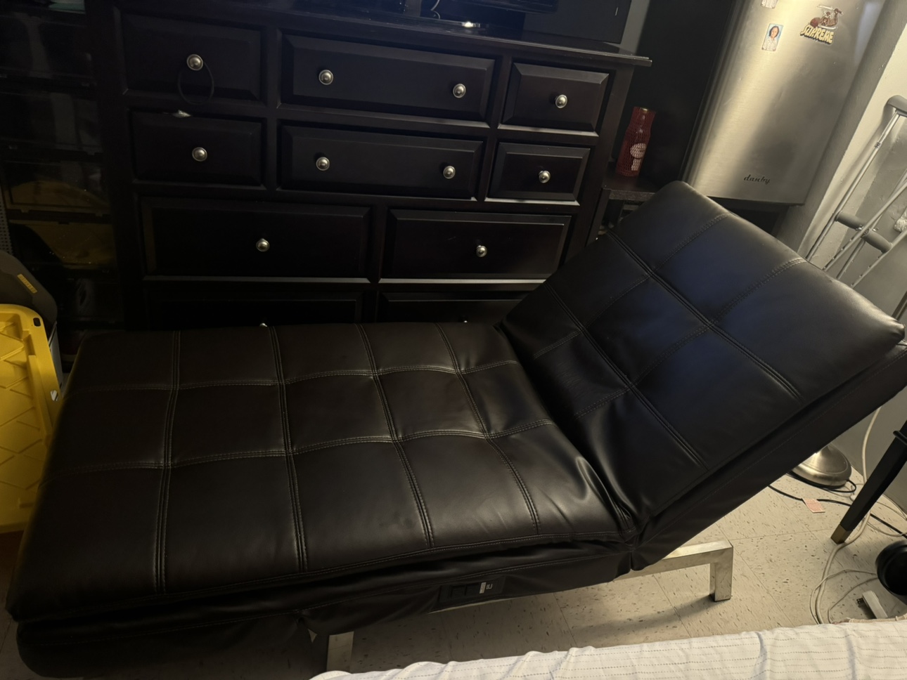 Dark brown Leather chaise - photo 2