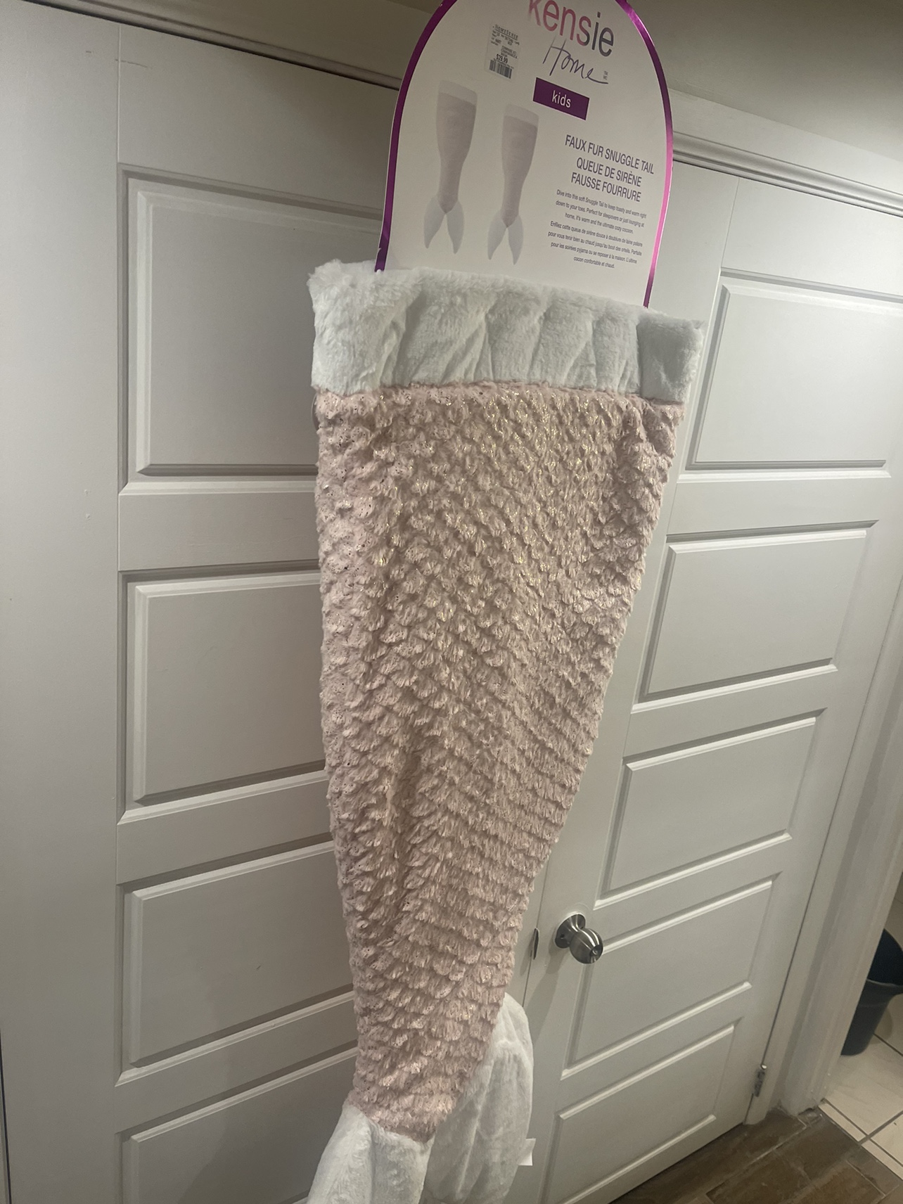 Kids mermaid tail blanket - photo 3