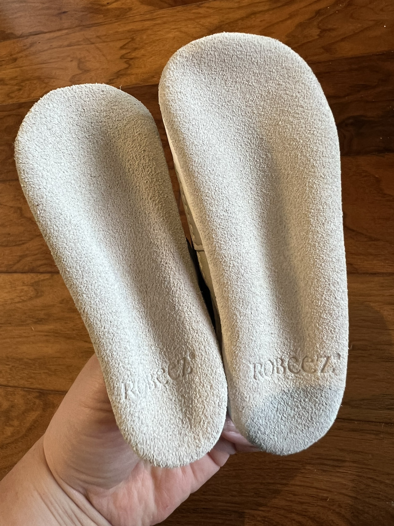 Robeez “Liam” Shoes Size 6-12 Months image indicator(2)