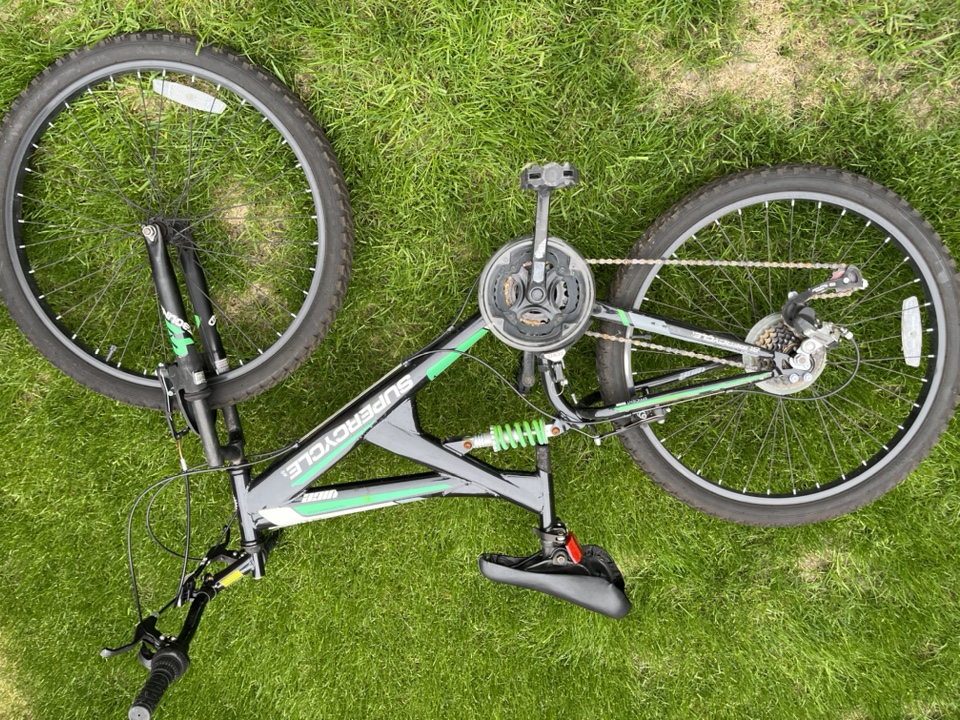 6 Speed mountain bike, with suspension - photo 5