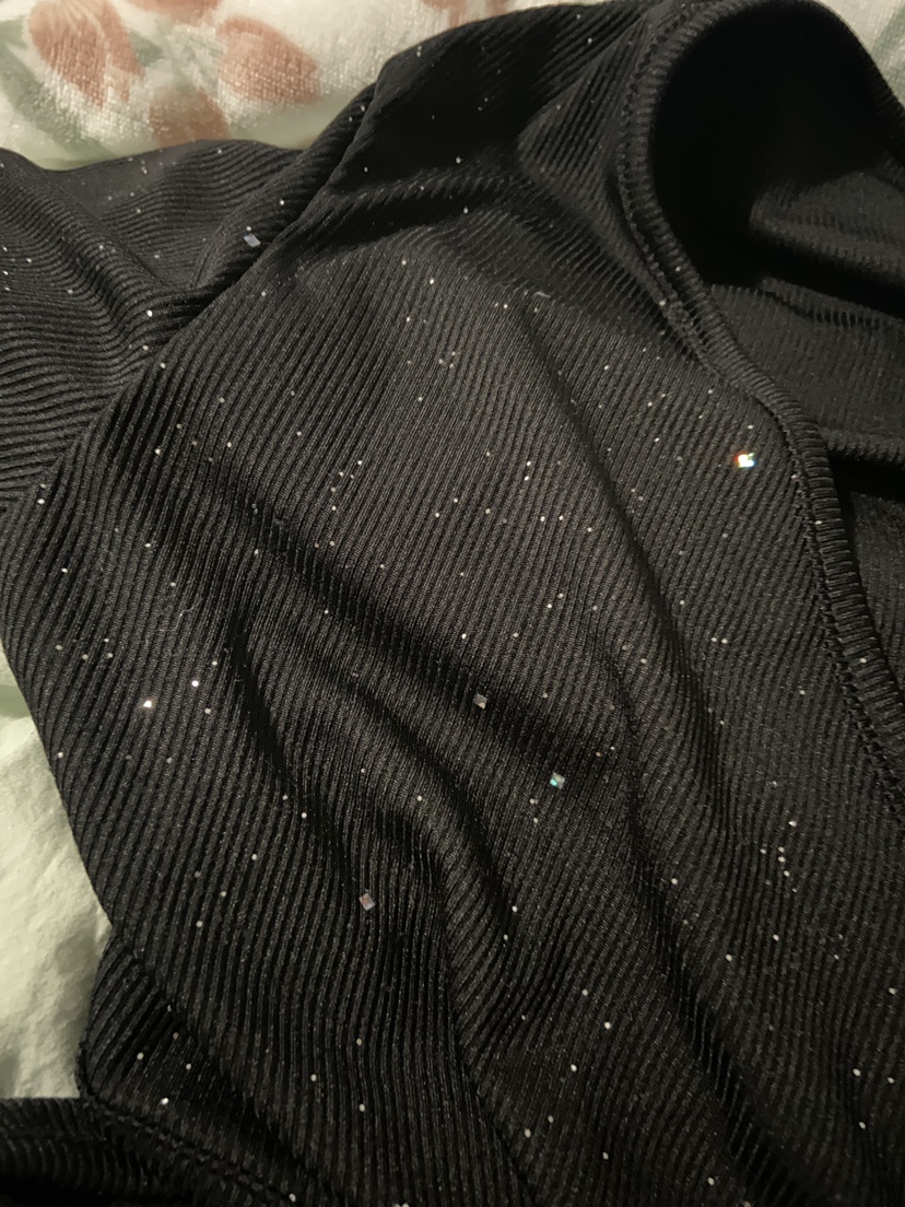 Sparkly Long Sleeve Wrap Top Size Large image indicator(5)