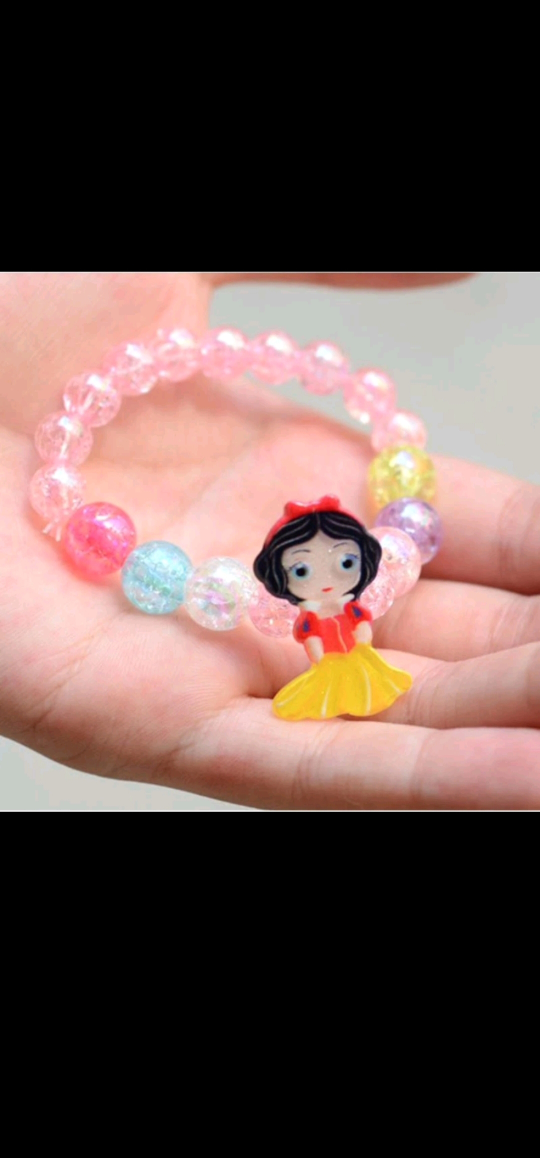 free kids bracelet thumbnail