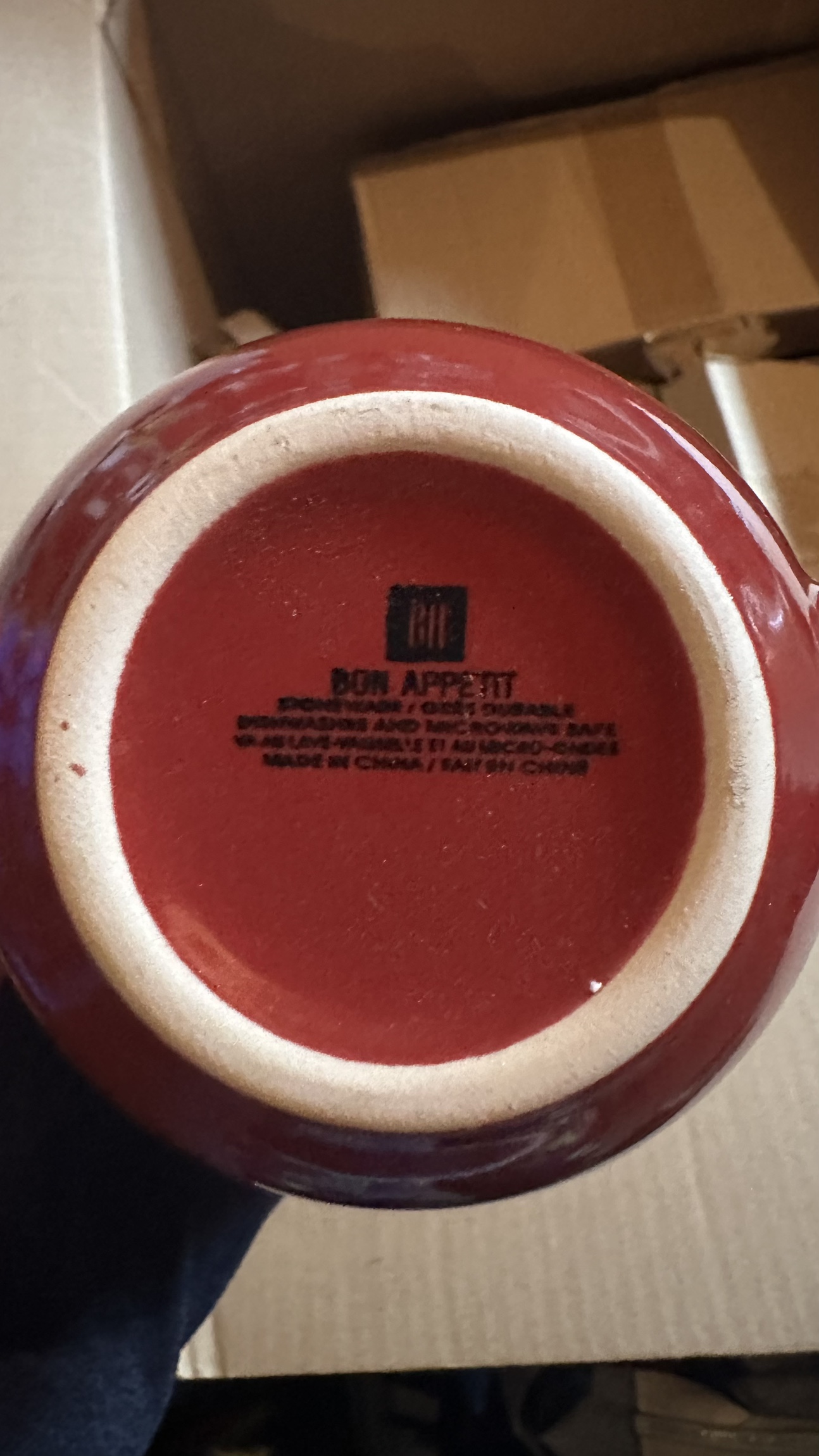 Set of 4 red mugs - photo 3