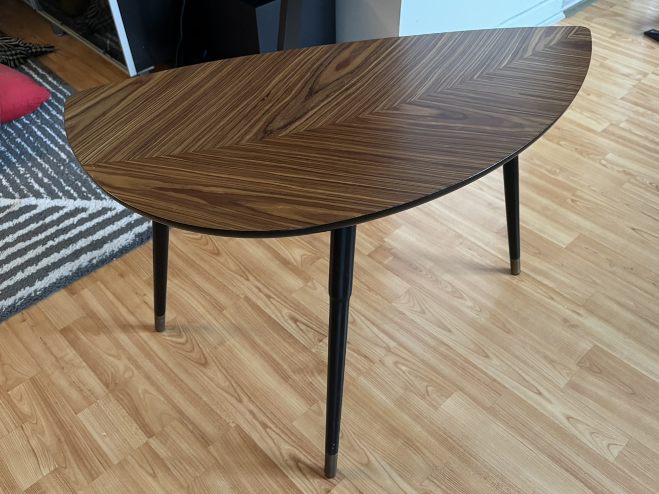 Like new coffe table thumbnail