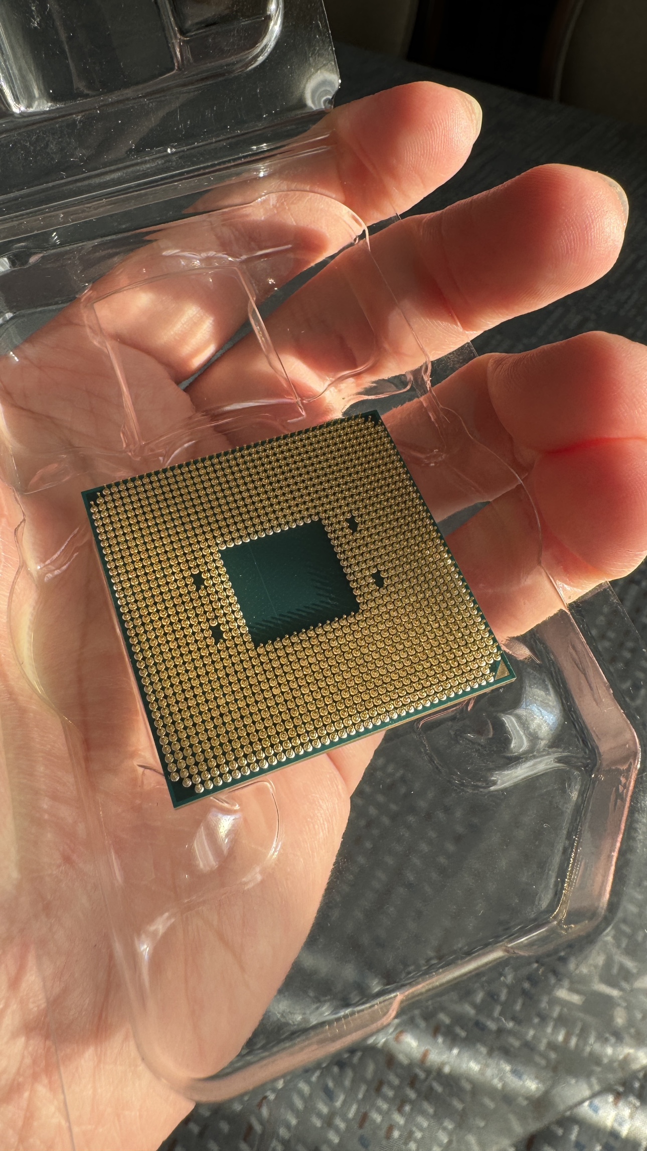 AMD Ryzen 5 3600 CPU image indicator(6)