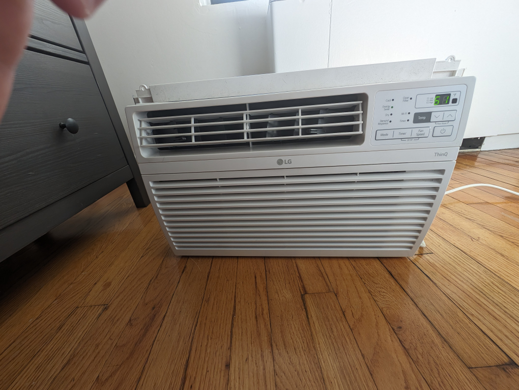 LG ThinQ 8,000 BTU Window Air Conditioner