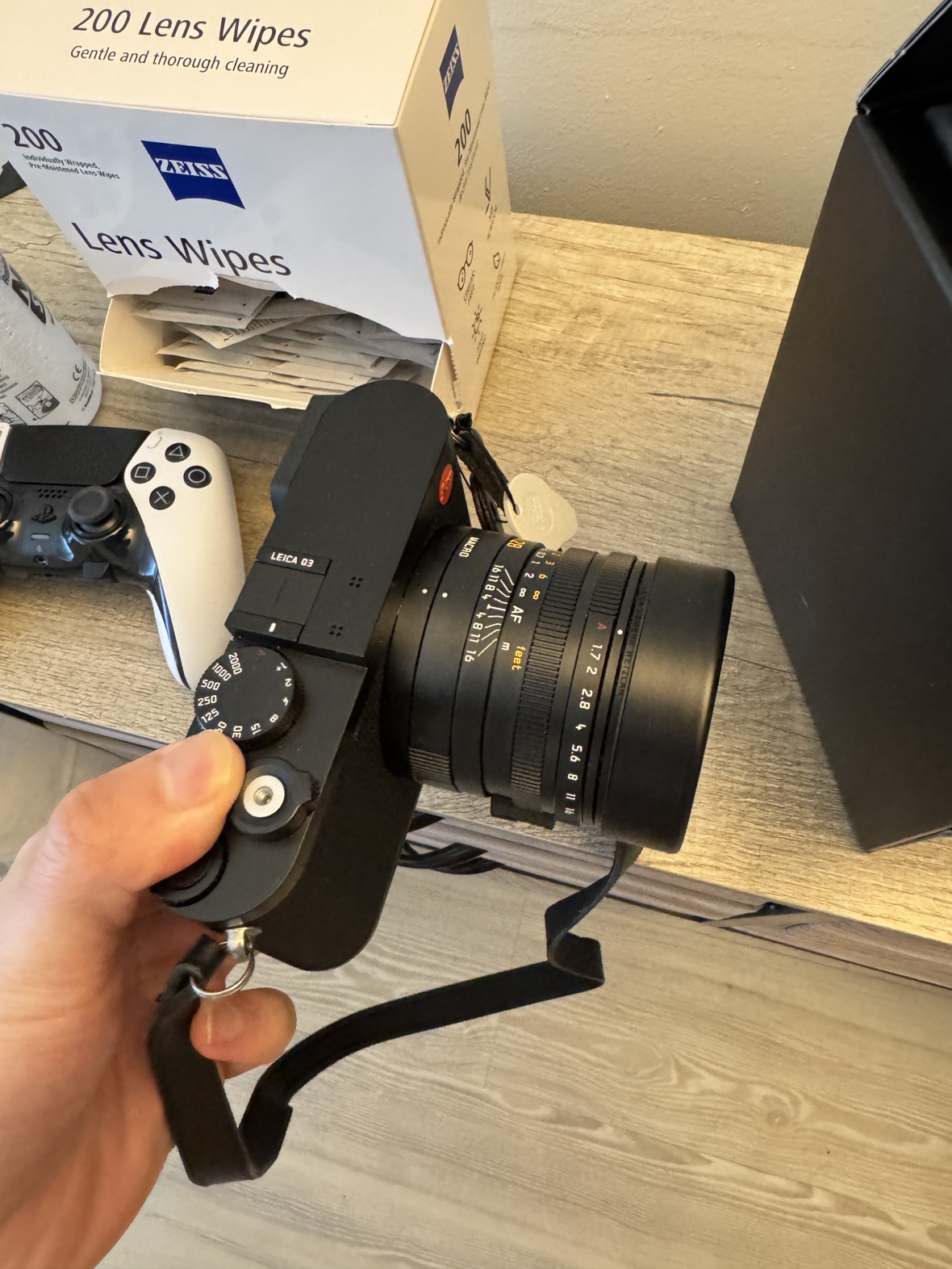 Brand new just unboxed Leica Q3 camera - photo 2
