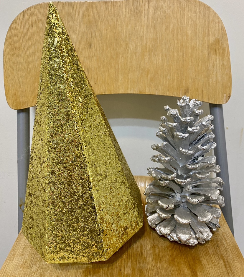 #freecycle Gold and Silver Decorations thumbnail