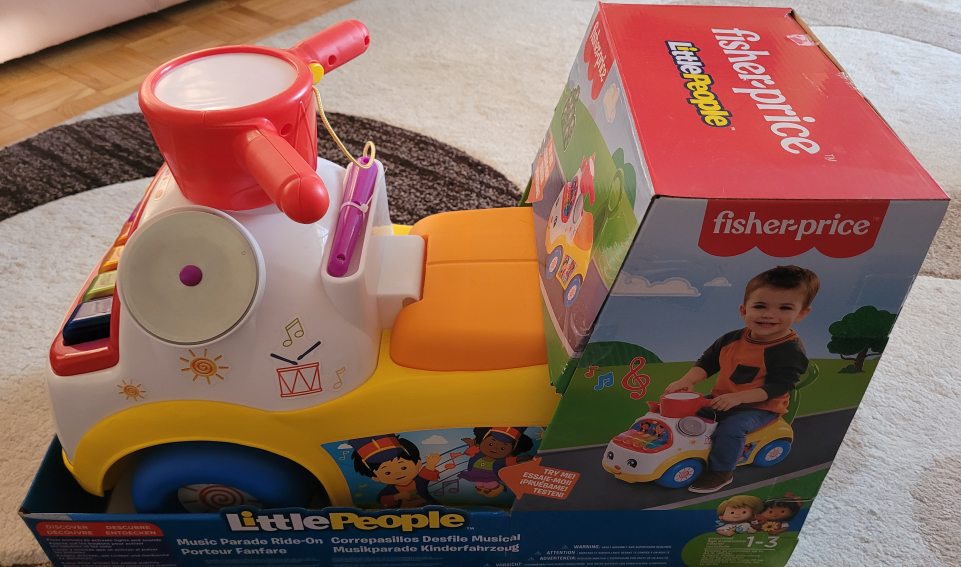 Fisher Price Little People Music Parade Ride-On image indicator(2)