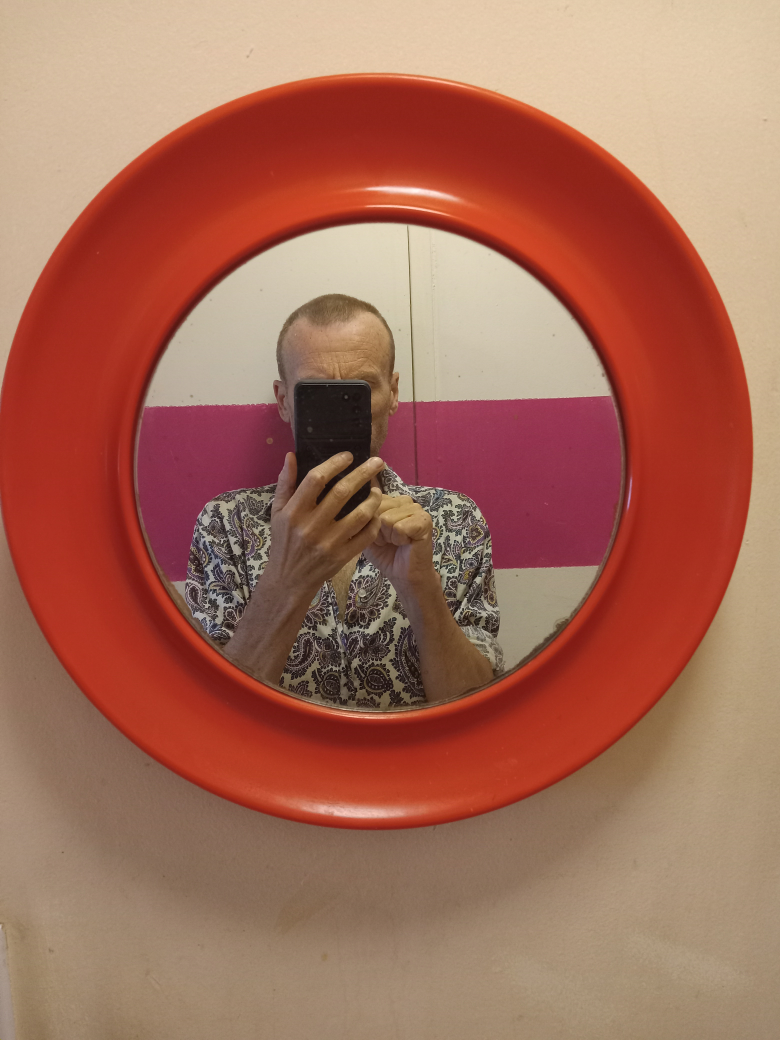 Vintage  funky bright orange mirror - photo 2