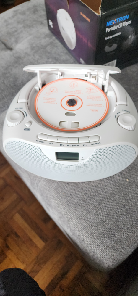 Nextron Portable Stereo CD Player Boombox with AM/ - photo 3