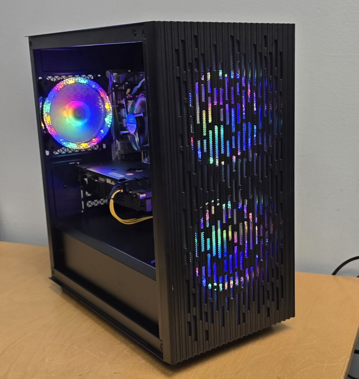 Gaming PC Core i7 3.1GHz, 16GB RAM, RX 5500 8GB thumbnail