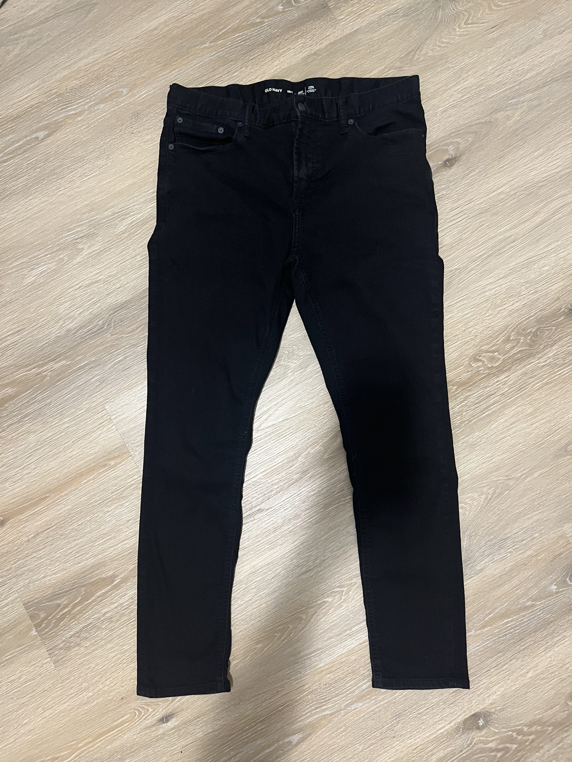 Old Navy Super Skinny Black Jeans 38x32 thumbnail