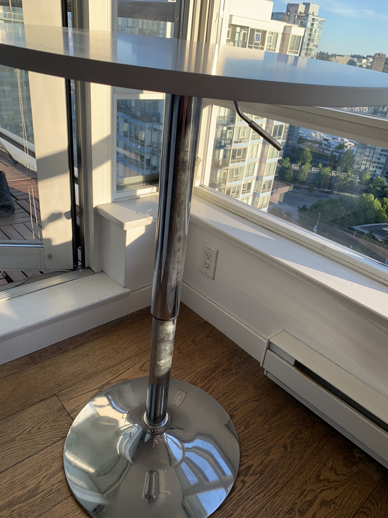 Table - photo 5