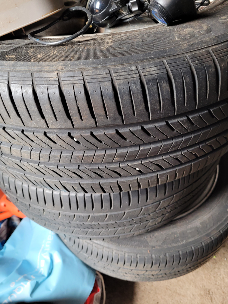 🥕🥕4 All season BMW tires with rims. Make an offer image indicator(2)