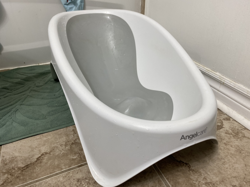 Baby bath tub 0-12 months thumbnail