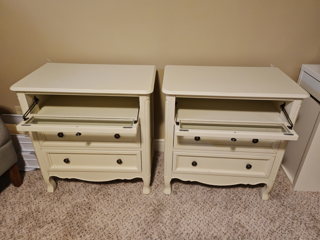 Pier1 import bedside tables - photo 2