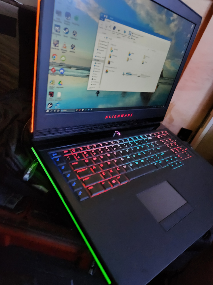 2016 alienware r4 17 inch - photo 2