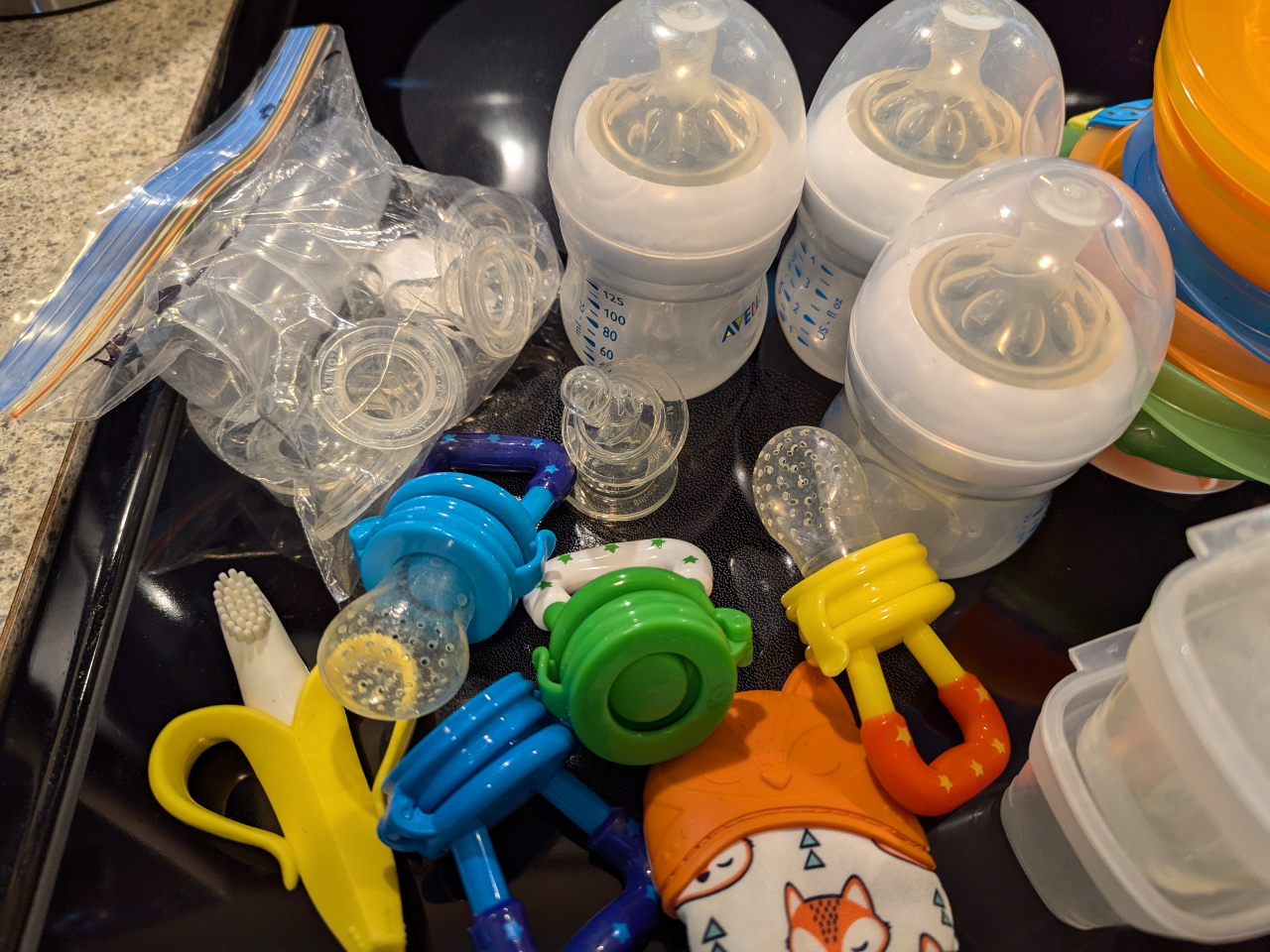 Baby bowls, storage/freezer containers, bottles - photo 2