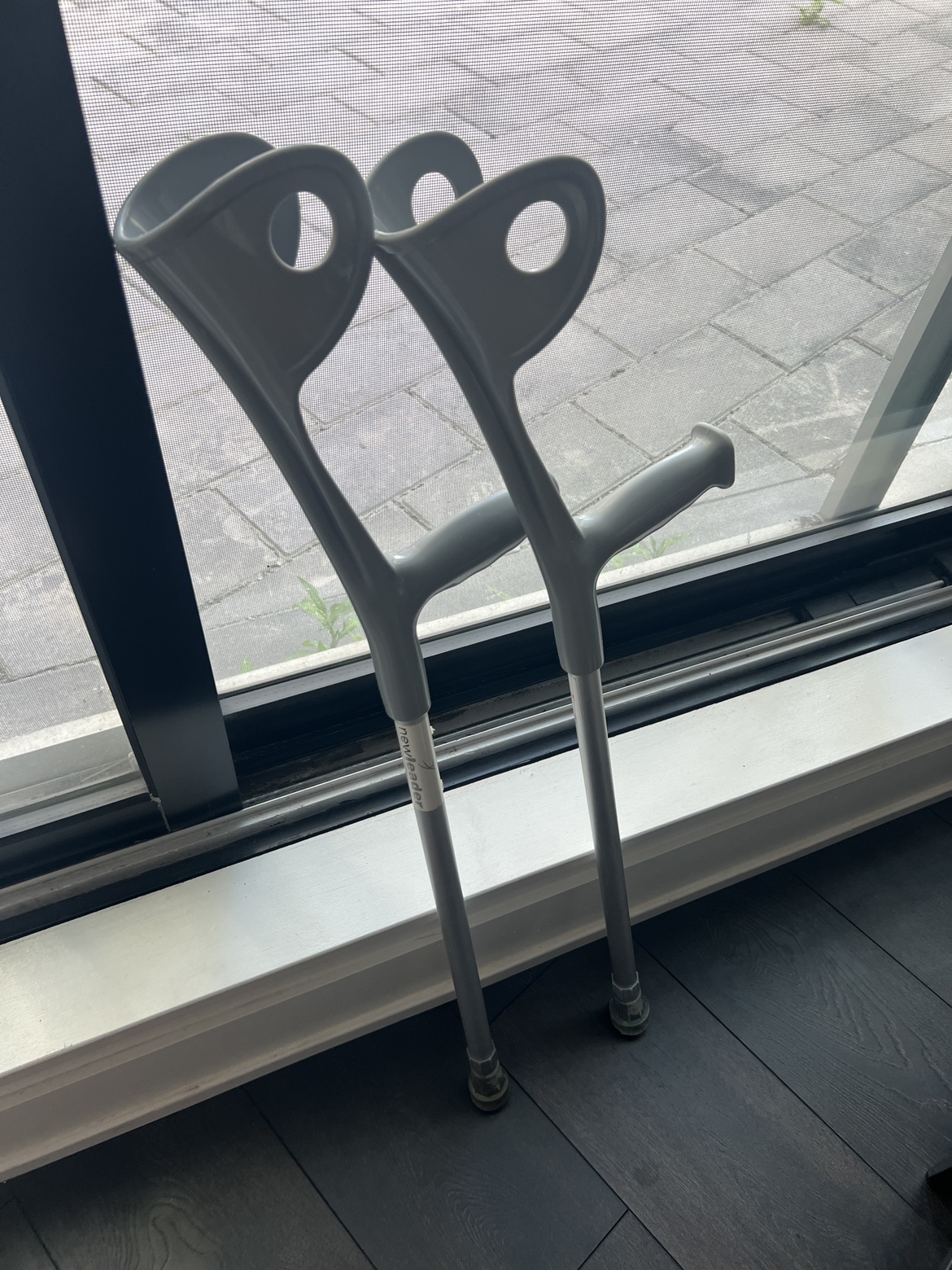 Forearm crutches or cane (available together or separate) thumbnail