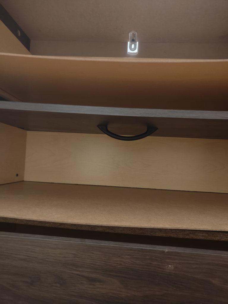 wooden cupboard image indicator(4)