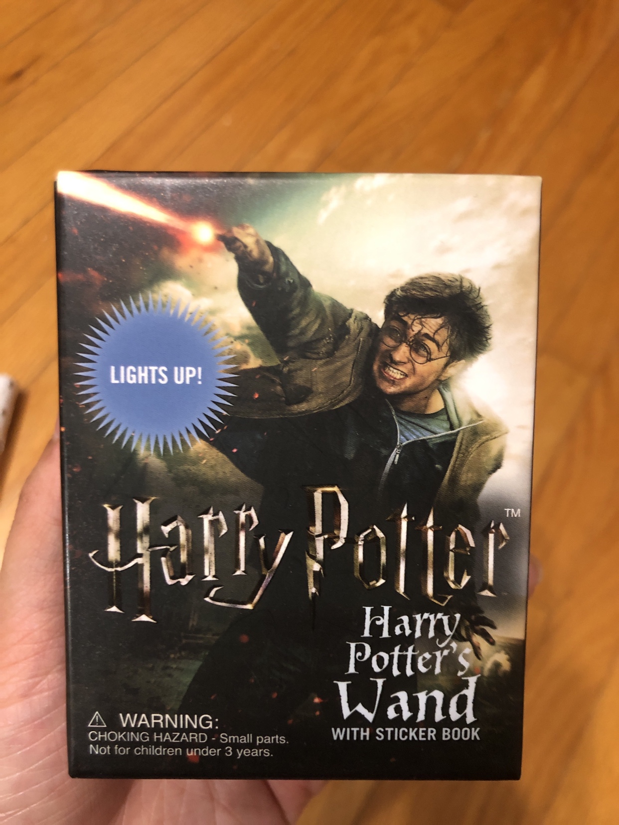 Harry Potter sticker book and lip gloss set image indicator(2)