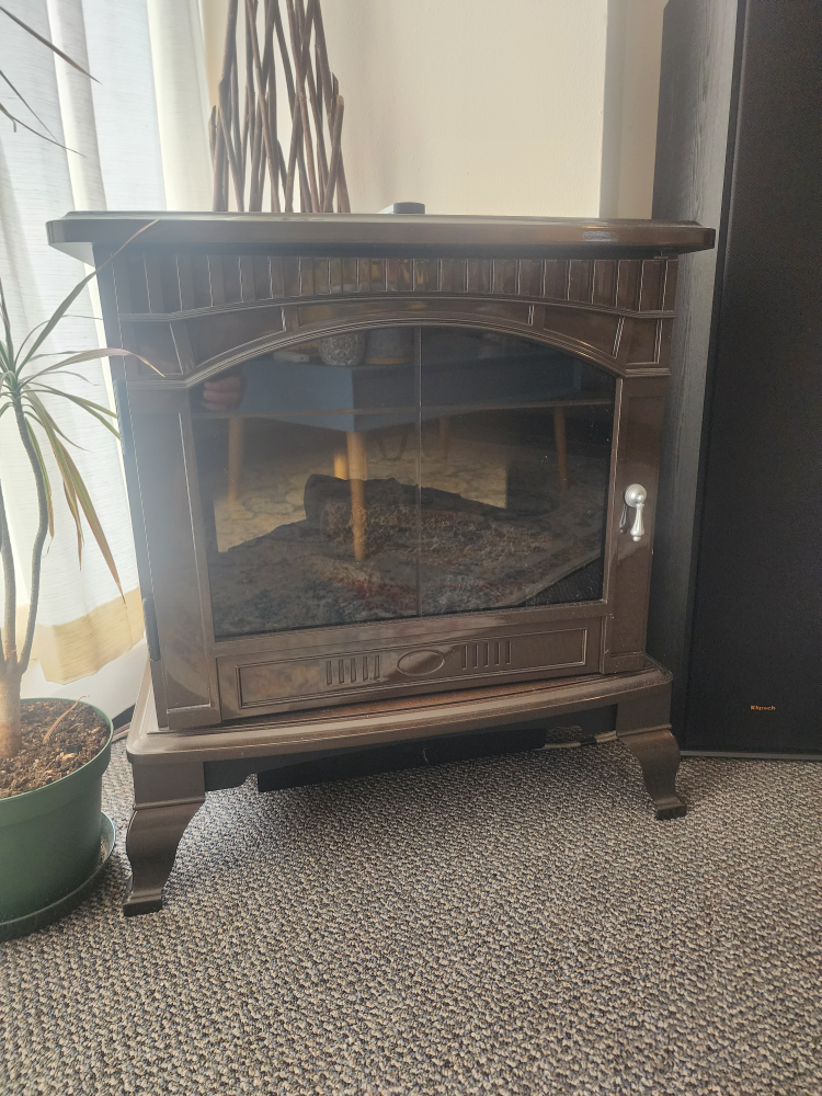 Electric space heater