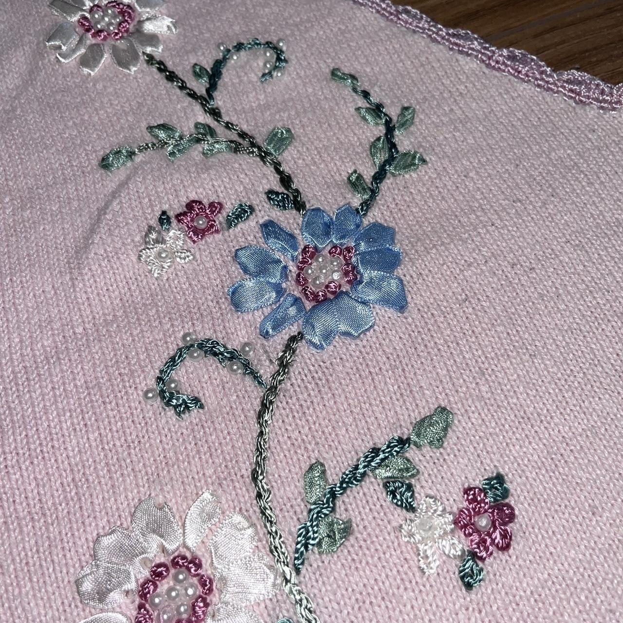 baby pink embroidered vest image indicator(4)