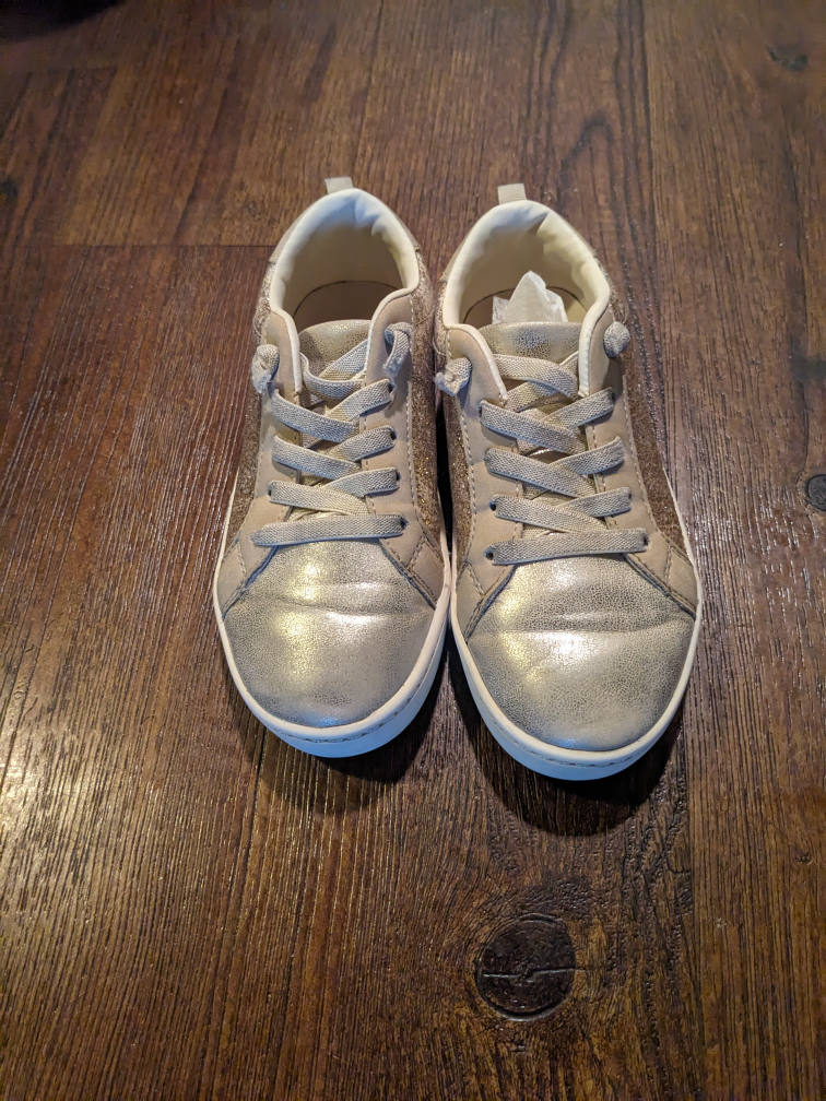 Carter's gold sparkly shoes size 1 $15 - photo 4