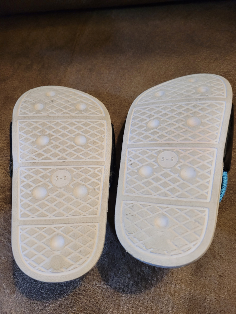 toddler slip on - photo 2