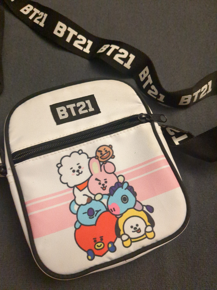 BT21 crossbody bag