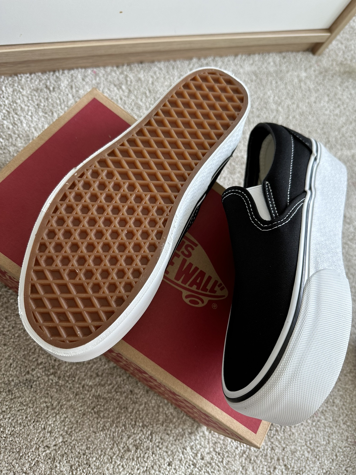 Vans platform women’s 8.5 - photo 2