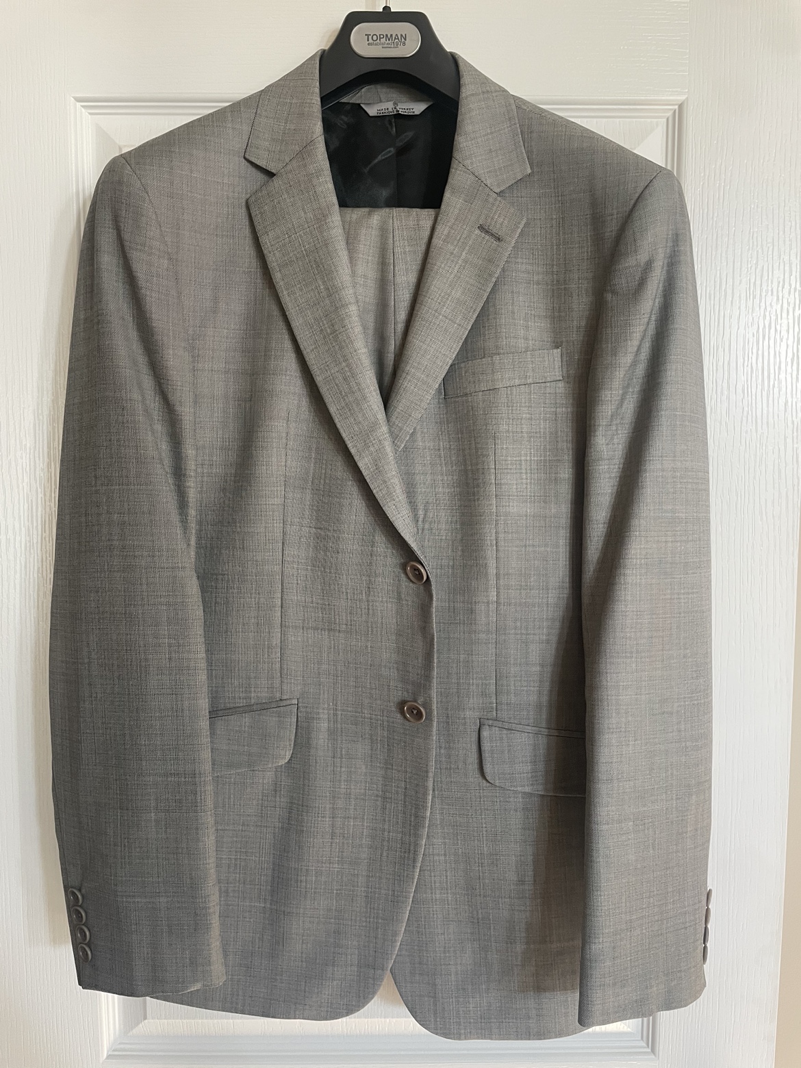 New Men’s Suit
