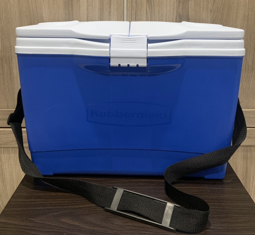 Vintage Rubbermaid The Slim Cooler 13 Quart thumbnail