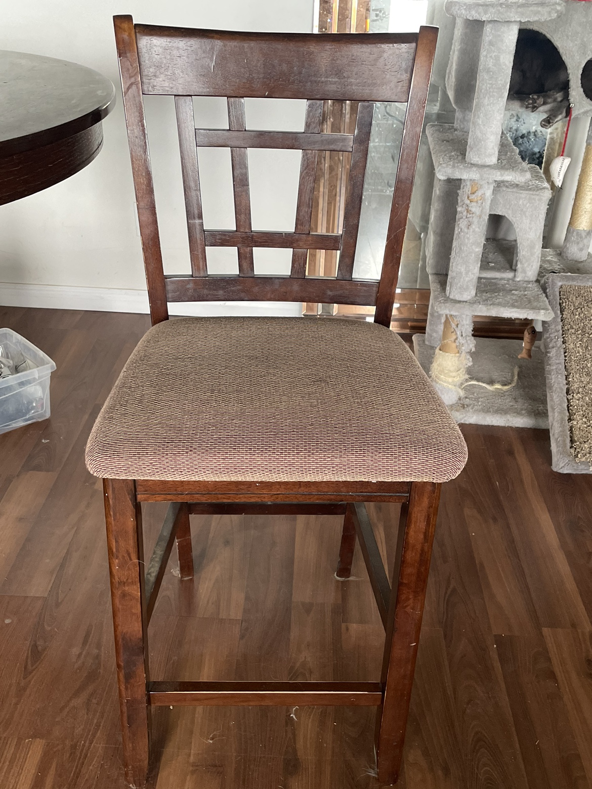 Bar height table and 6 chairs - photo 4