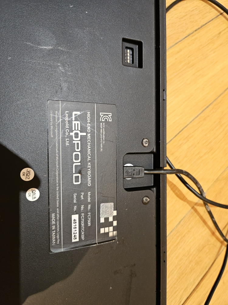 Leopold FC750R mechanical keyboard image indicator(2)