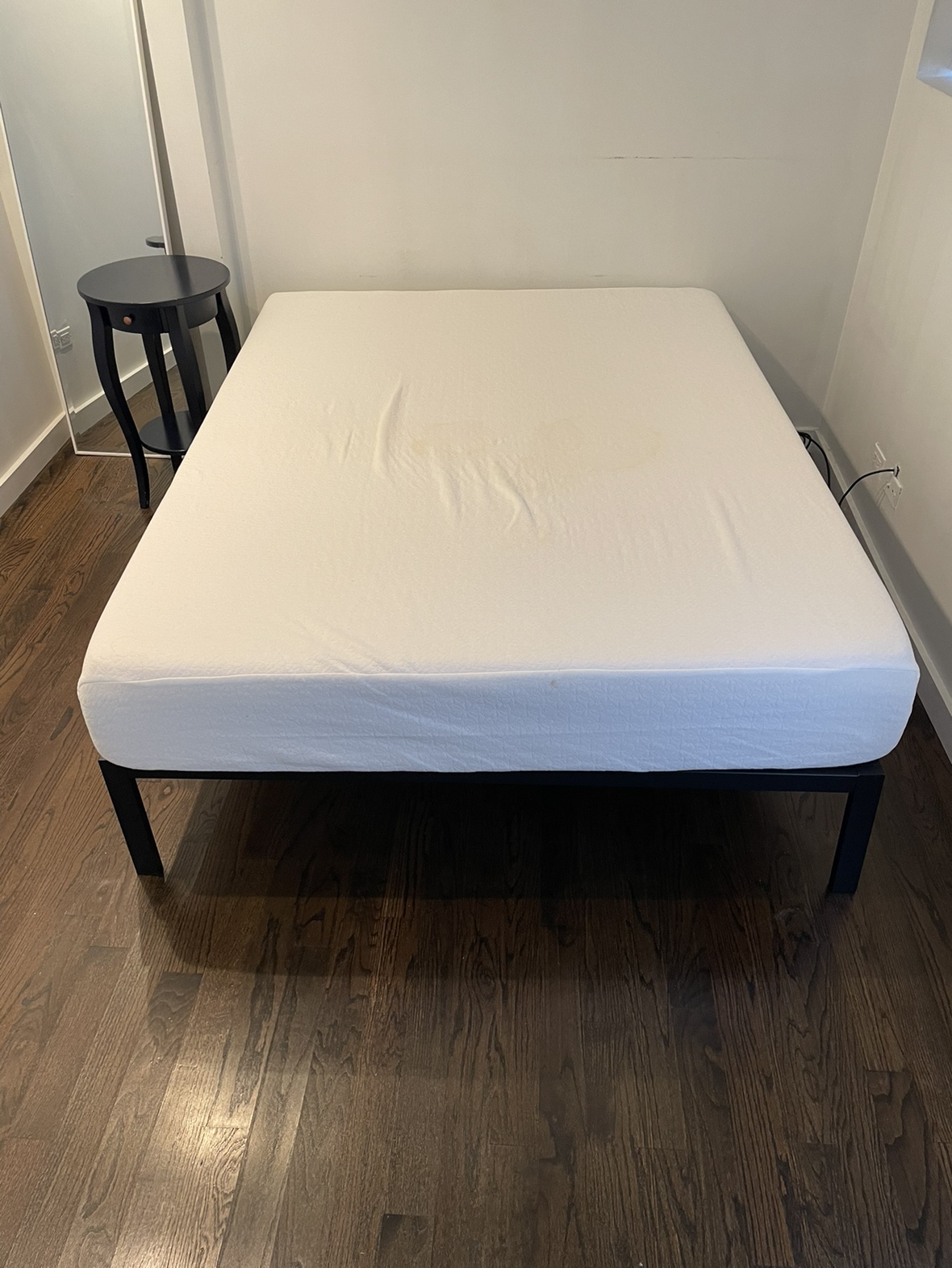 Queen memory foam mattress #freecycle
