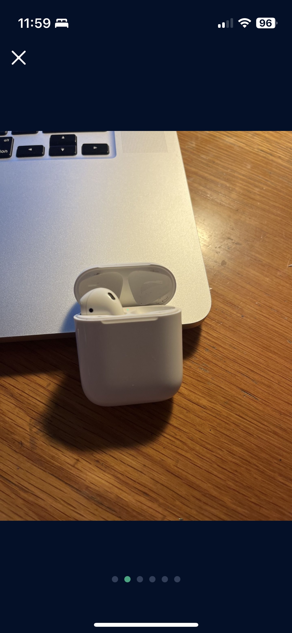 Apple AirPods w Charging Case (Left Ear Only) image indicator(2)